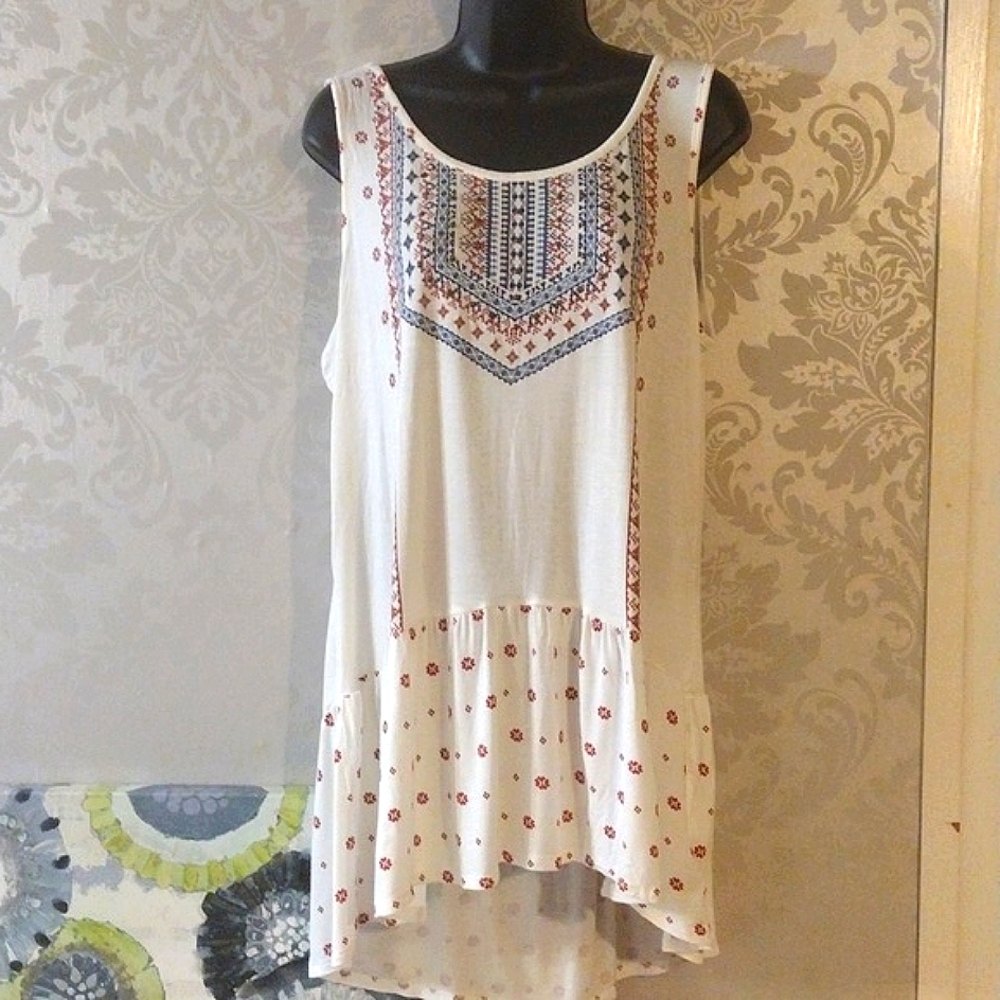 Signature Studios Tunic Top M
